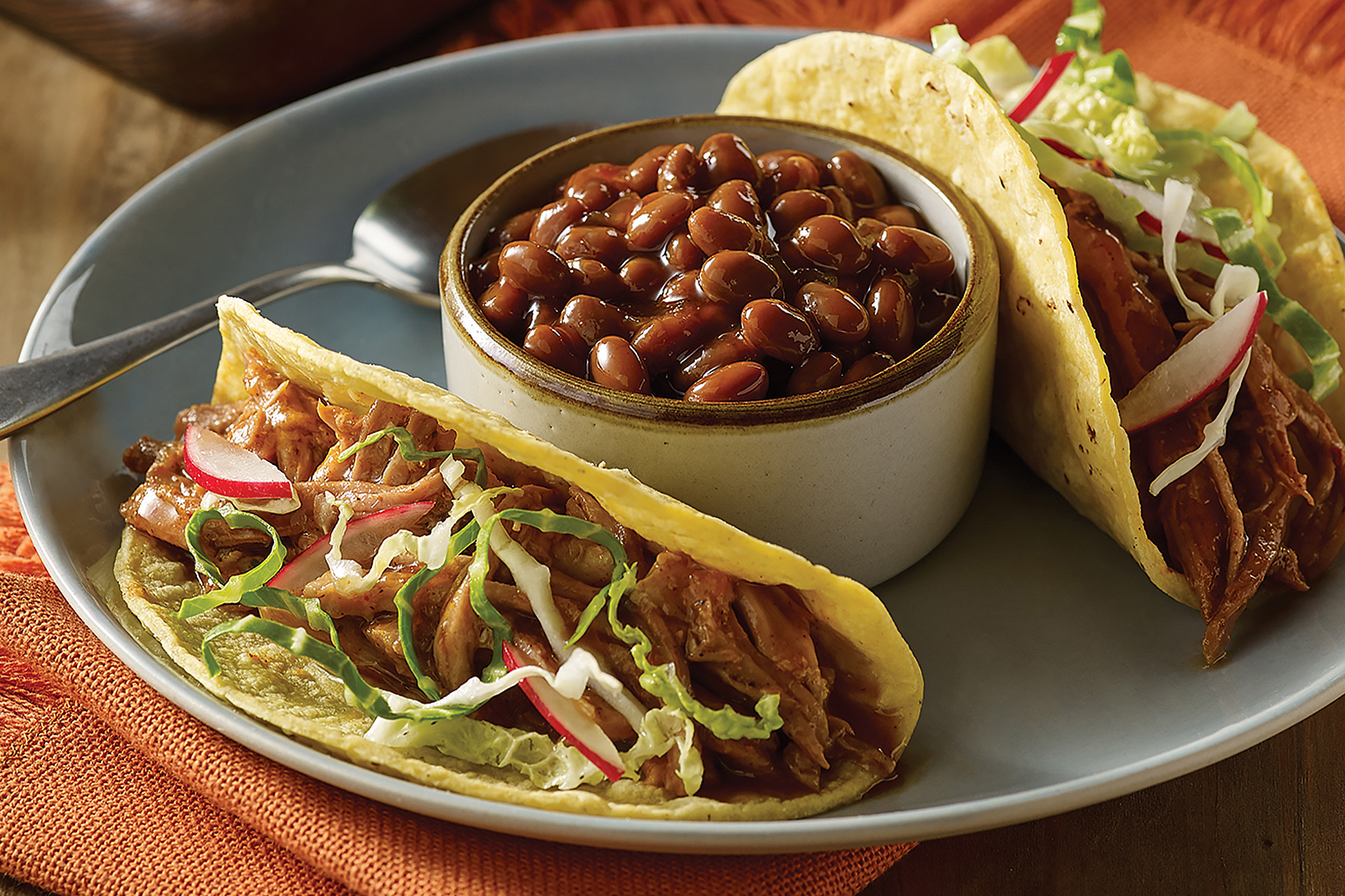 Tacos pulled pork: La exquisita fusión de sabores en un clásico mexicano en la Thermomix 10 Moncloa Evaporando sabores: Preparando la salsa para realzar el placer