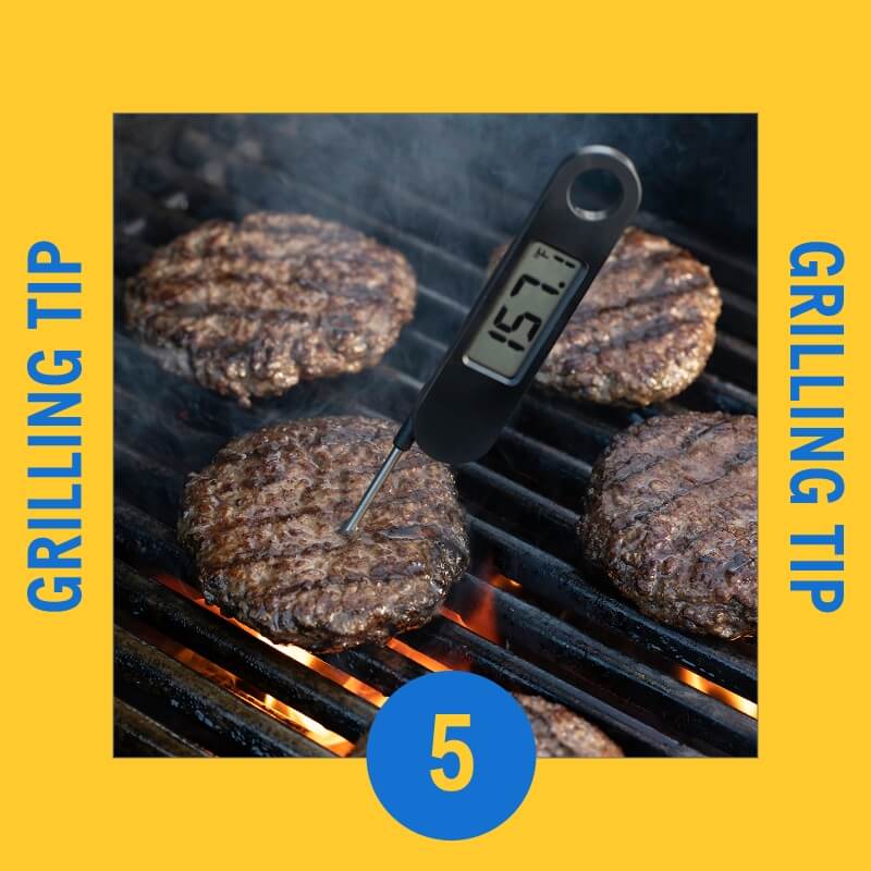 El quinto consejo para preparar una parrillada es usar un termómetro para carne para lograr cocinar la comida a la perfección.