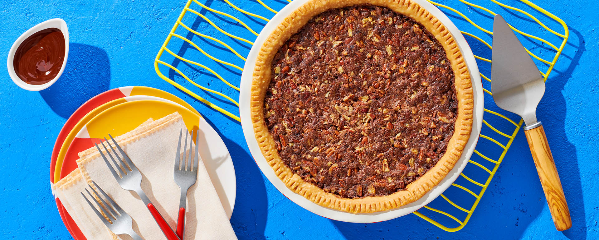 Bush's® Southern Twist Pinto Bean Pecan Pie